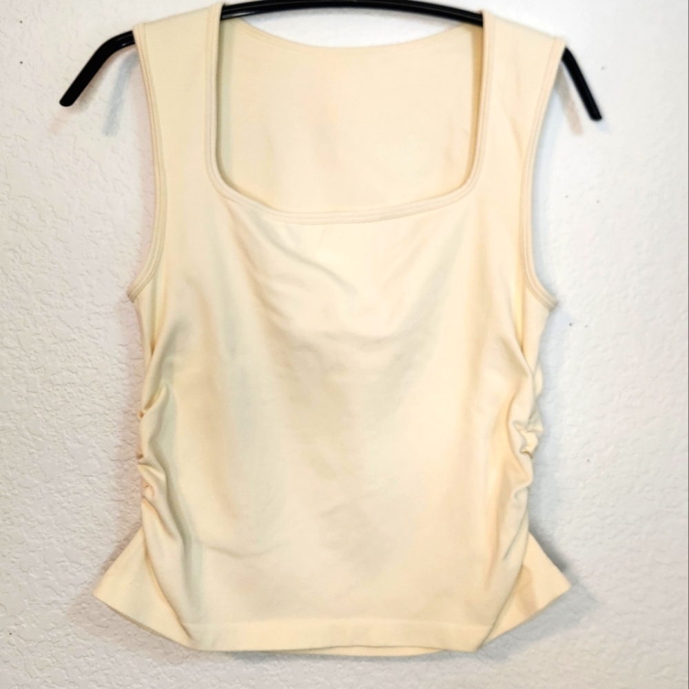 OQQ Cream Sleeveless Women's Ruched Top, Size L